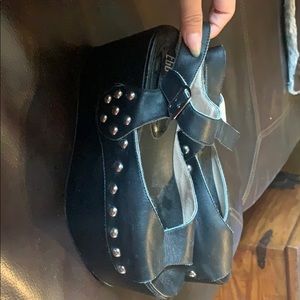 Ego and Greed flatforms